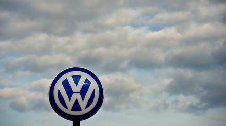 Nicht nur für VW, auch für die deutsche Automobilbranche und für das Image deutscher Wertarbeit insgesamt sind die Manipulationen des Wolfsburger Autobauers verheerend. 