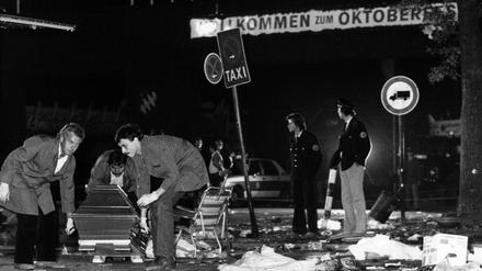 Bei dem verheerenden Selbstmordanschlag 1980 in München starben neben dem Attentäter noch zwölf Menschen. 