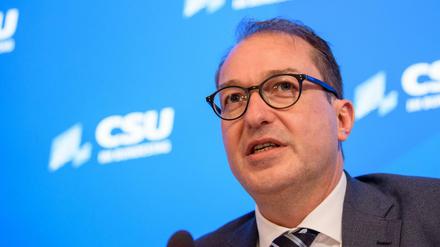 "Anti-Abschiebe-Industrie": CSU-Landesgruppenchef Alexander Dobrindt hat das Unwort des Jahres 2018 geprägt.
