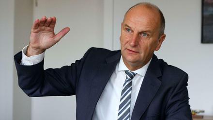 Brandenburgs Ministerpräsident Dietmar Woidke (SPD) will mit der Linkspartei weiter regieren. 