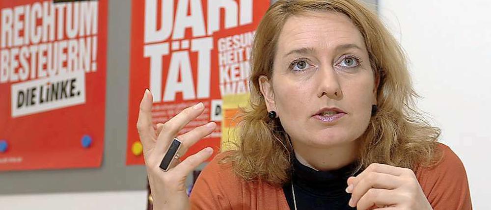 Caren Lay (38) ist seit Mai Bundesgeschäftsführerin der Linkspartei. Die aus dem Rheinland stammende Soziologin ging für die PDS nach Sachsen. Sie gehört zum Reformerflügel.