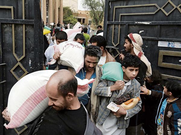 Im Jemen herrscht seit zwei Jahren ein verheerender Krieg. 17 Millionen Menschen haben derzeit nicht genug zu essen.