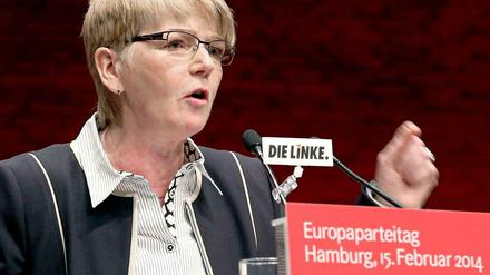 Die Europaabgeordnete der Linken, Gabriele Zimmer, auf dem Bundesparteitag in Hamburg.