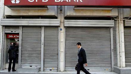 Noch immer sind in Zypern die Banken geschlossen - erst am Dienstag sollen sie wieder öffnen.
