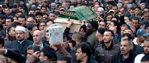 09.03.2012: 3000 Menschen nehmen Abschied von Jusef El-A. -