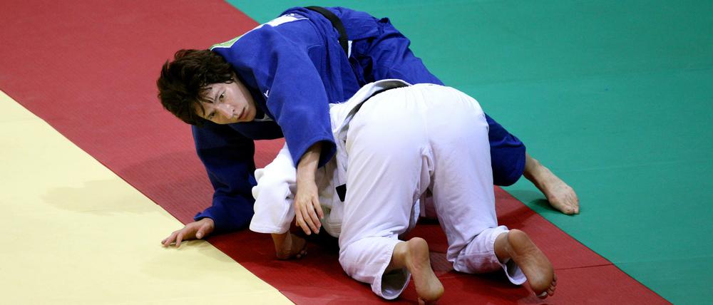 Die blinde Judoka Ramona Brussig im Wettkampf. Wie ihre Zwillingsschwester Carmen ist sie bereits für die Paralympics 2016 in Rio qualifiziert.