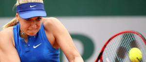 Umsonst gestreckt. Für Sabine Lisicki sind die French Open beendet, bevor sie überhaupt richtig begonnen haben. 