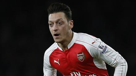 Mesut Özil sicherte mit zwei Torvorlagen den 2:1-Sieg von Arsenal gegen Manchester City. 