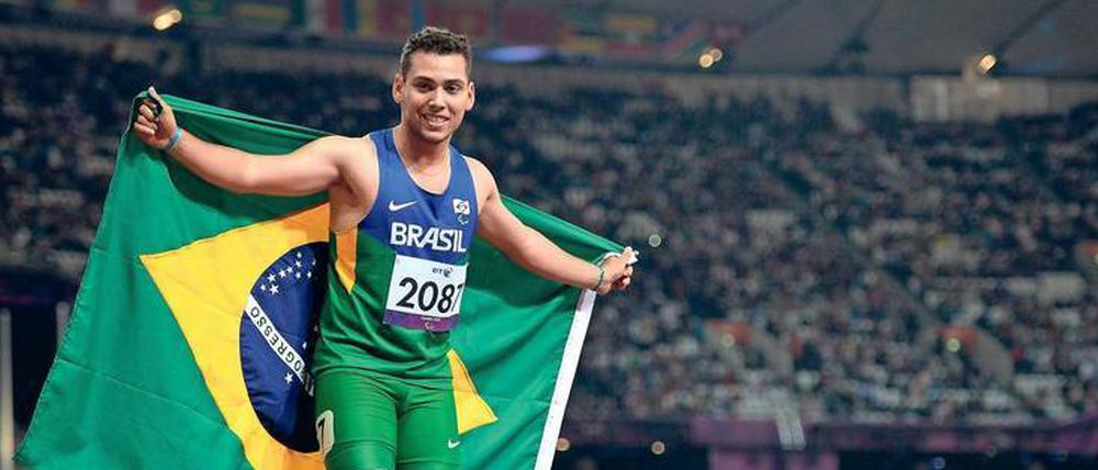Seine größte Stunde. Im 200-Meter-Finale von London besiegte Alan Fonteles Oliveira den Paralympics-Star Oscar Pistorius in einem dramatischen Schlussspurt. Auf dieser Strecke hat der Brasilianer auch in Rio die besten Chancen auf Gold. 