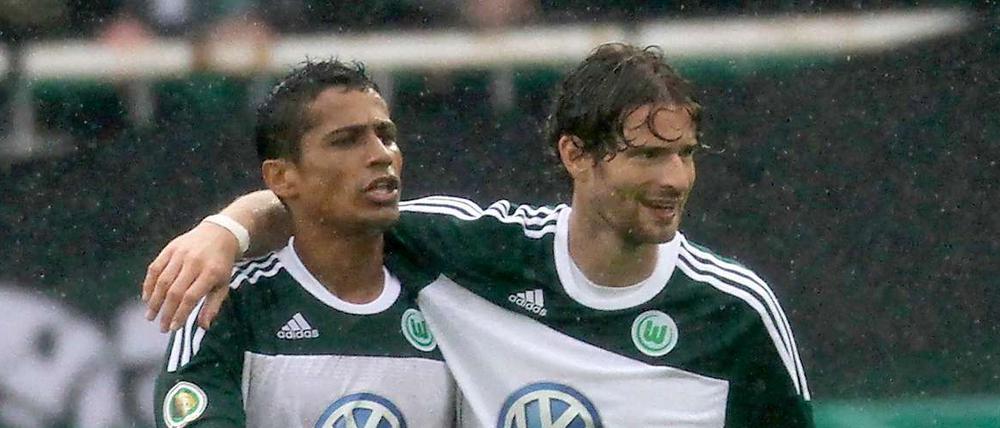 Ex-Herthaner in Wolfsburg: Cicero und Arne Friedrich. Auf Friedrich muss der VfL jetzt erst einmal verzichten.