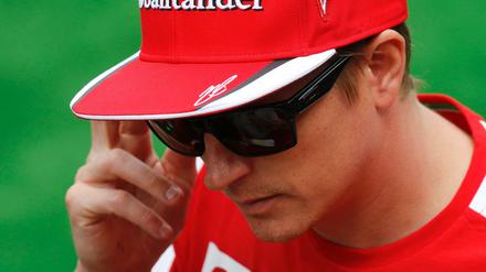 Eckig, kantig, finnisch: Kimi Räikkönen ist der Liebling der Fans.