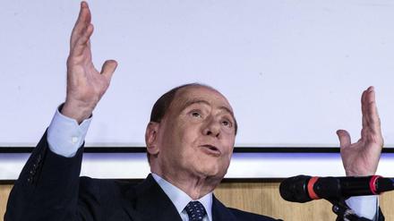 Berlusconi sieht seinen Verein im nächsten Jahr ganz oben
