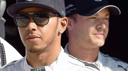Lewis Hamilton (l.) und Nico Rosberg.