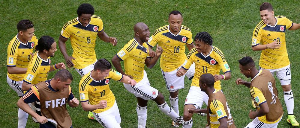 Kollektiver Jubel. Kolumbien gewinnt auch das zweite Spiel bei dieser WM.