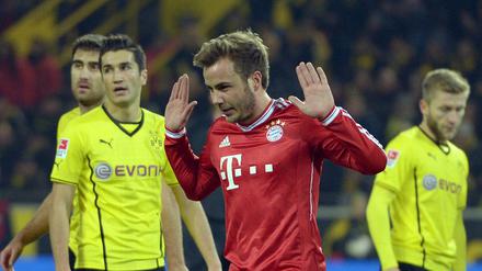 Mario Götze trifft für Bayern - und entschuldigt sich, weil er es gegen seinen ehemaligen Borussia Dortmund getan hatte.