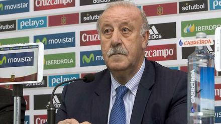 Vicente del Bosque ist einer der erfolgreichsten Trainer der Fußball-Geschichte. Als erster nach dem ehemaligen Bundestrainer Helmut Schön 1972 und 1974 führte der Spanier sein Team als Nationaltrainer zu zwei Turniersiegen nacheinander bei der WM 2010 und EM 2012. Als Vereinscoach führte er zudem Real Madrid 2000 und 2002 zum Champions-League-Sieg. 