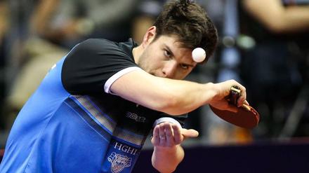 Wenn Blicke fesseln können. Dimitrij Ovtcharov hat eine ganz besondere Beziehung zum Tischtennisball.