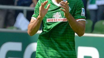 Mehmet Ekici sorgte mit seinem 1:0-Siegtreffer gegen den FC Augsburg für einen gelungenen Dutt-Einstand im Weserstadion.