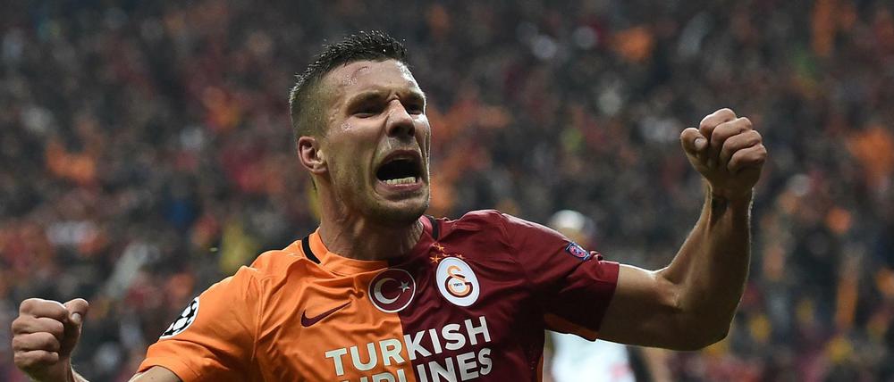 Im Sommer geht Lukas Podolskis Zeit bei Galatasaray zu Ende. 