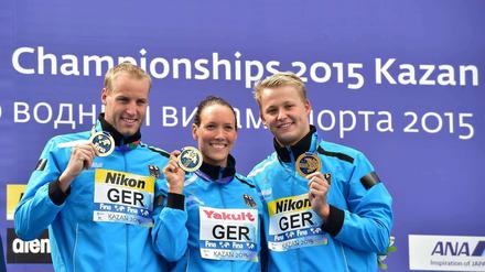 Goldschwimmer. Christian Reichert, Isabelle Härle and Rob Muffels.
