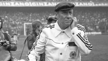 Der deutsche Fußball hat viele Helden hervorgebracht. Einer davon war Helmut Schön.