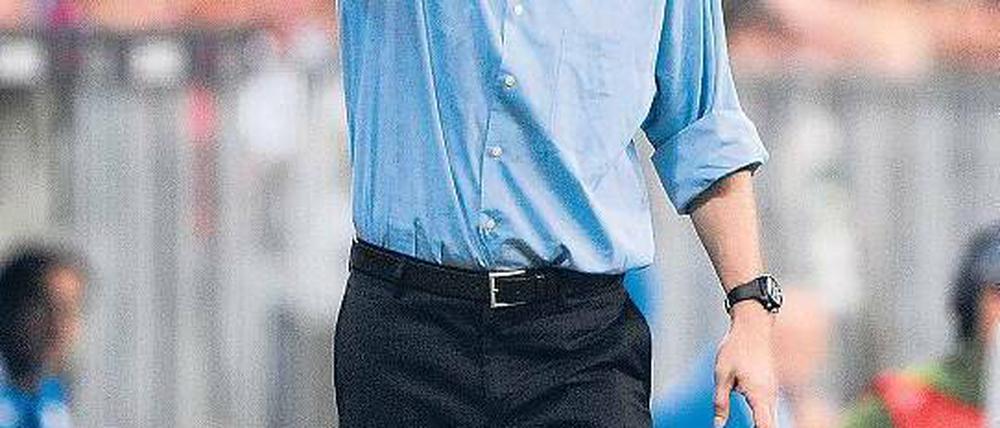Wieder im Vordergrund. Jürgen Klinsmann hat sich zuletzt rar gemacht; jetzt übernimmt der frühere Bundestrainer die Nationalmannschaft der USA. Foto: dapd