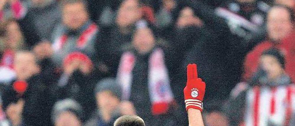Zwei Tore für Platz eins. Dank der beiden Treffer von Franck Ribéry kann der FC Bayern den letzten Spieltag der Gruppenphase ganz entspannt angehen. Foto: Reuters