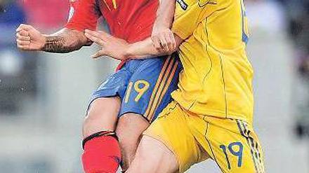 Einer von vielen. Thiago (l.) hat bereits für Spaniens Nationalelf gespielt. Foto: p-a/dpa