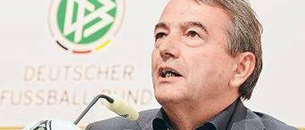 Verzichtet DFB-Präsident Wolfgang Niersbach auf den Verzicht? Vielleicht!