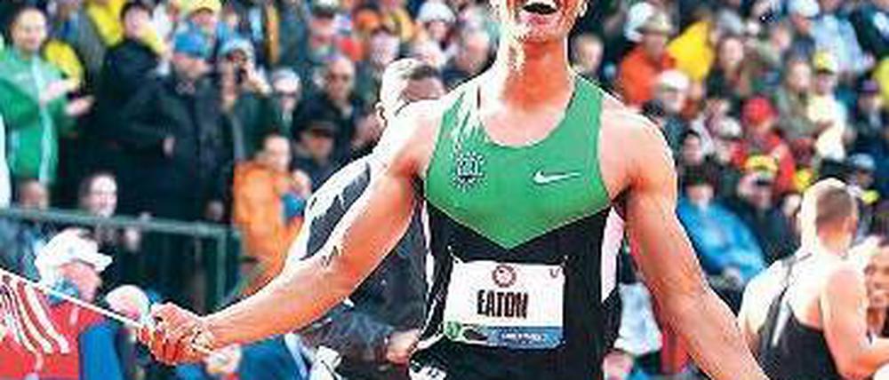 Kaum zu glauben. Ashton Eaton freut sich über seine Leistungen bei der US-Olympiaqualifikation. Aber sein Zehnkampf-Weltrekord hatte sich schon angedeutet. Foto: AFP