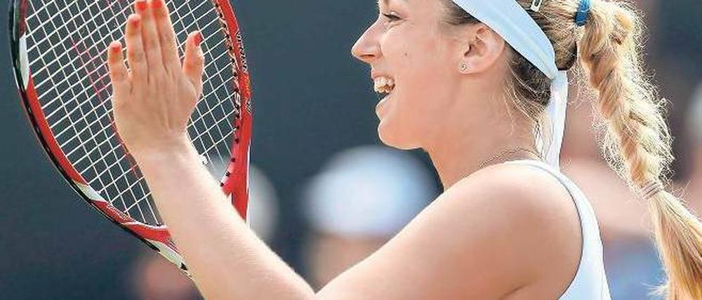 Applaudieren erlaubt. Für Sabine Lisicki und die deutschen Tennisprofis läuft es bislang in Wimbledon sehr gut. Foto: dpa