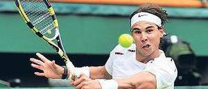 Langer Anlauf. In Wimbledon bestritt Rafael Nadal vor einem halben Jahr sein letztes Tennismatch. 