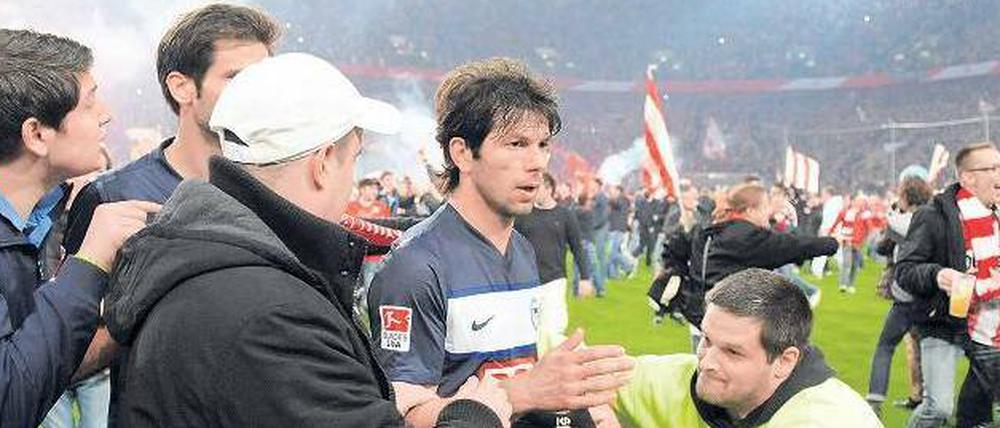 Lewan Kobiaschwili, 35, spielte in der Bundesliga für Freiburg und Schalke. Ende 2009 wechselte der Georgier zu Hertha BSC und stieg am Saisonende ab. Auf den direkten Wiederaufstieg folgte der erneute Abstieg nach dem Skandalspiel in Düsseldorf. 