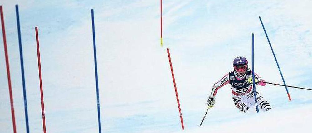 Ein Schwung für jede Stange. Maria Höfl-Riesch war nach Abfahrt und Slalom als Schnellste im Ziel. Foto: AFP