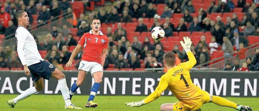 Englands Albtraum. Alexis Sanchez erzielte beide Treffer für Chile. Foto: AFP