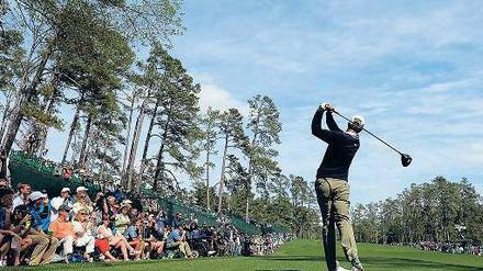 Schöne Aussichten. Nirgendwo ist die Kulisse beim Golf so imposant wie in Augusta, Adam Scott durfte sie schon mal im Testlauf am Dienstag genießen.