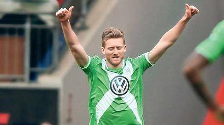 André Schürrle feierte gegen Stuttgart seinen ersten Treffer für Wolfsburg.