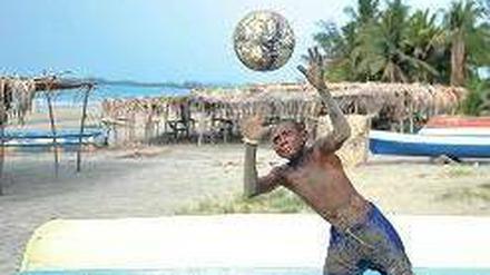 Pflichttermin. Hochklassiger Strandfußball ist eine Dienstreise wert. Foto: AFP/Sierra