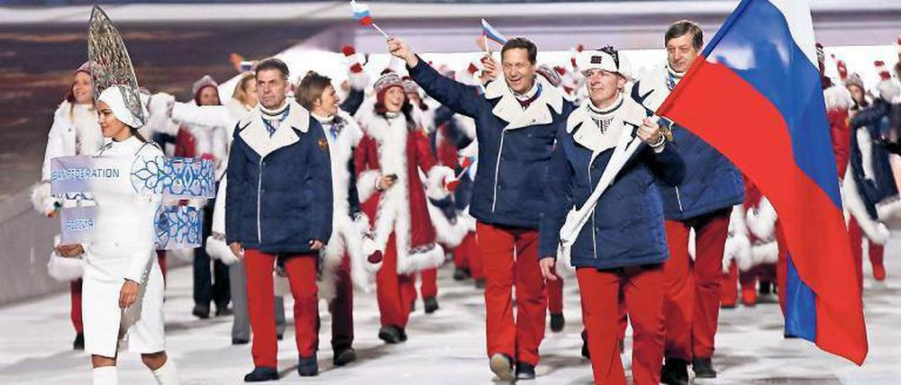 Die russische Olympiamannschaft bei der Eröffnungsfeier der Winterspiele in Sotschi 2014. In Rio könnte Russland ganz fehlen. 