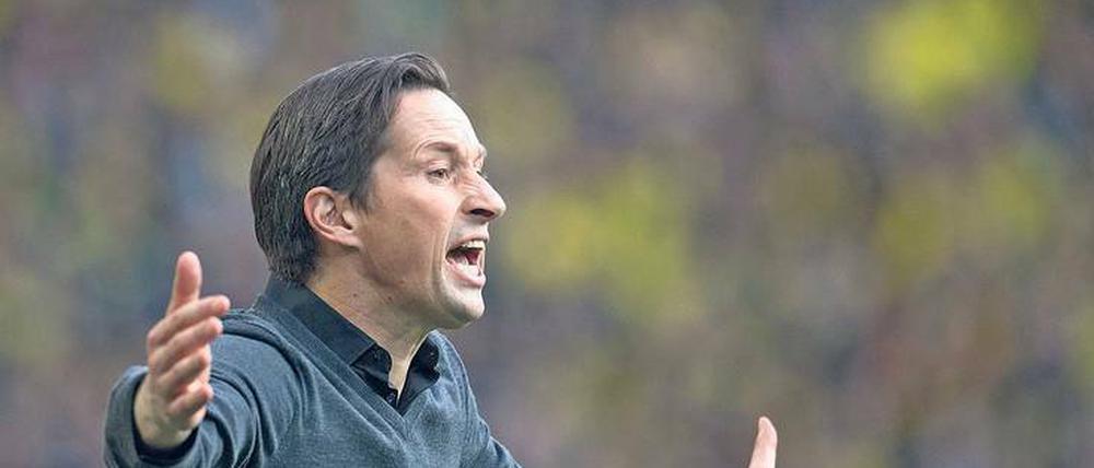 Ausgeschrien. Die 2:6-Niederlage bei Borussia Dortmund war Roger Schmidts letztes Spiel als Coach von Bayer Leverkusen. 