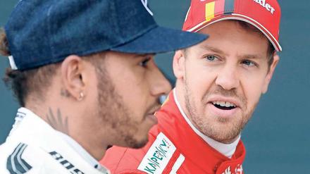 Die üblichen Verdächtigen. Sebastian Vettel im Ferrari und Lewis Hamilton im Mercedes sind die großen Favoriten auf den Weltmeistertitel in der Formel 1.