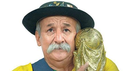 Er steht für die brasilianische Trauer, jetzt führen seine Söhne sein Vermächtnis weiter: Clovis Acosta Fernandes.