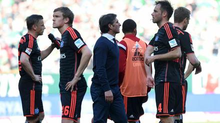 Glücklos: Neu-Trainer Bruno Labbadia (r.) und der Hamburger SV.