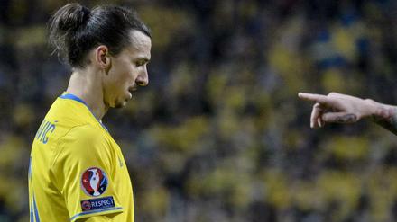 Zlatan Ibrahimovic konnte sich über den Sieg gegen Dänemark nicht so richtig freuen.