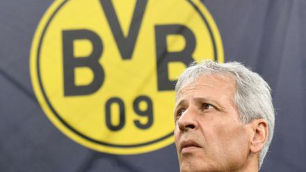 Dortmunds Trainer Lucien Favre steht derzeit unter Druck.