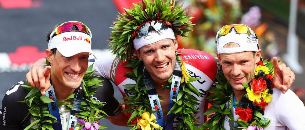 Unglaublich erschöpft und glücklich zugleich: Die deutschen Triathleten auf Hawaii.