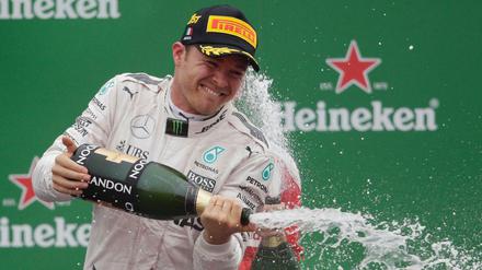 Nico Rosberg feiert den Sieg von Monza. 