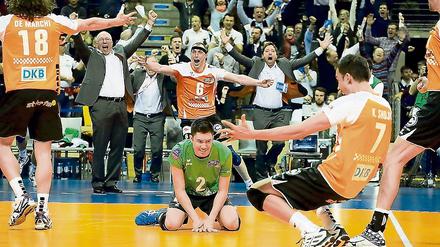 Glücksgefühle. Emotionale Bilder wie dieses von den BR Volleys aus der Saison 2014/15 will der Volleyball in Deutschland künftig häufiger zeigen. 