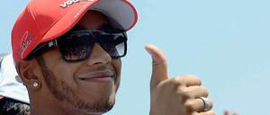 Schon vor dem Rennen siegessicher: Lewis Hamilton.