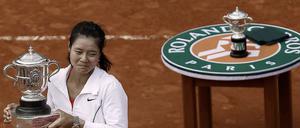Geschafft. La Ni holt als erste Asiatin einen Grand-Slam-Titel im Einzel. 